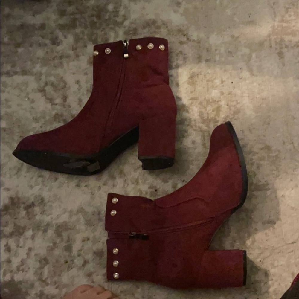 Red suede bootie heels - Picture 3 of 5